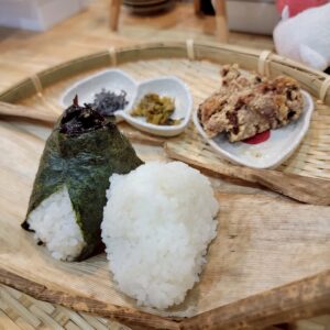 パーソナルトレーナー監修ランチ会 in おにぎり専門店「いろどりさんかく」